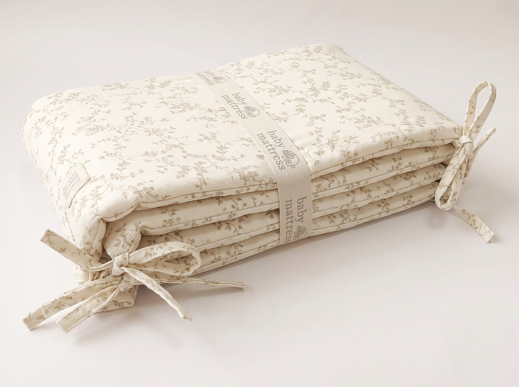Protector de Cuna Beige Flores