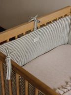 Protector de Cuna Musgo Rayas